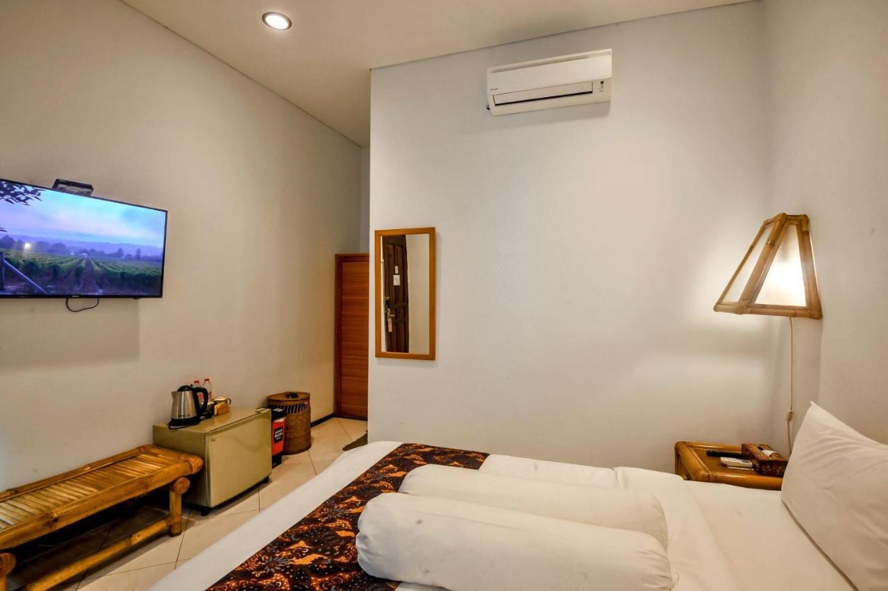 Rumah Mertua Heritage Sleman  Kültér fotó